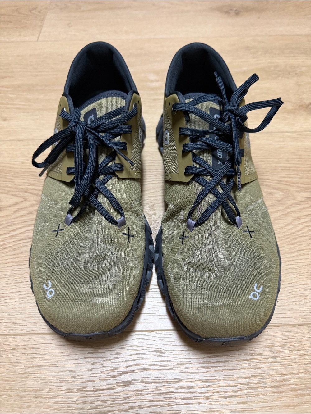 On Running Cloud X4 Men's Olive and Black Low-Profile Trainers